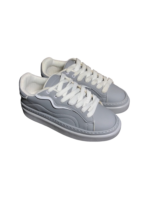 کتانی مردانه،کفش کتانی مردانه،ونس،کتانی ونس،انشا در مورد کفش