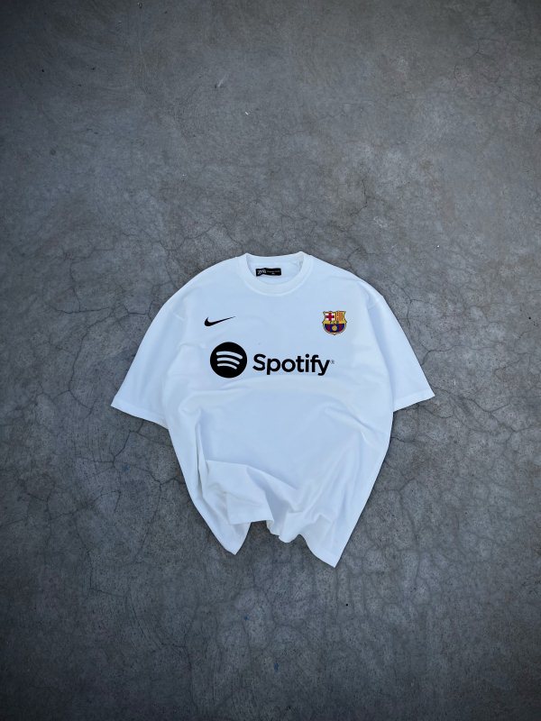 تیشرت،تیشرت طرح دار،تیشرت طرح دار مردانه،تیشرت مردانه، کیت ورزشی