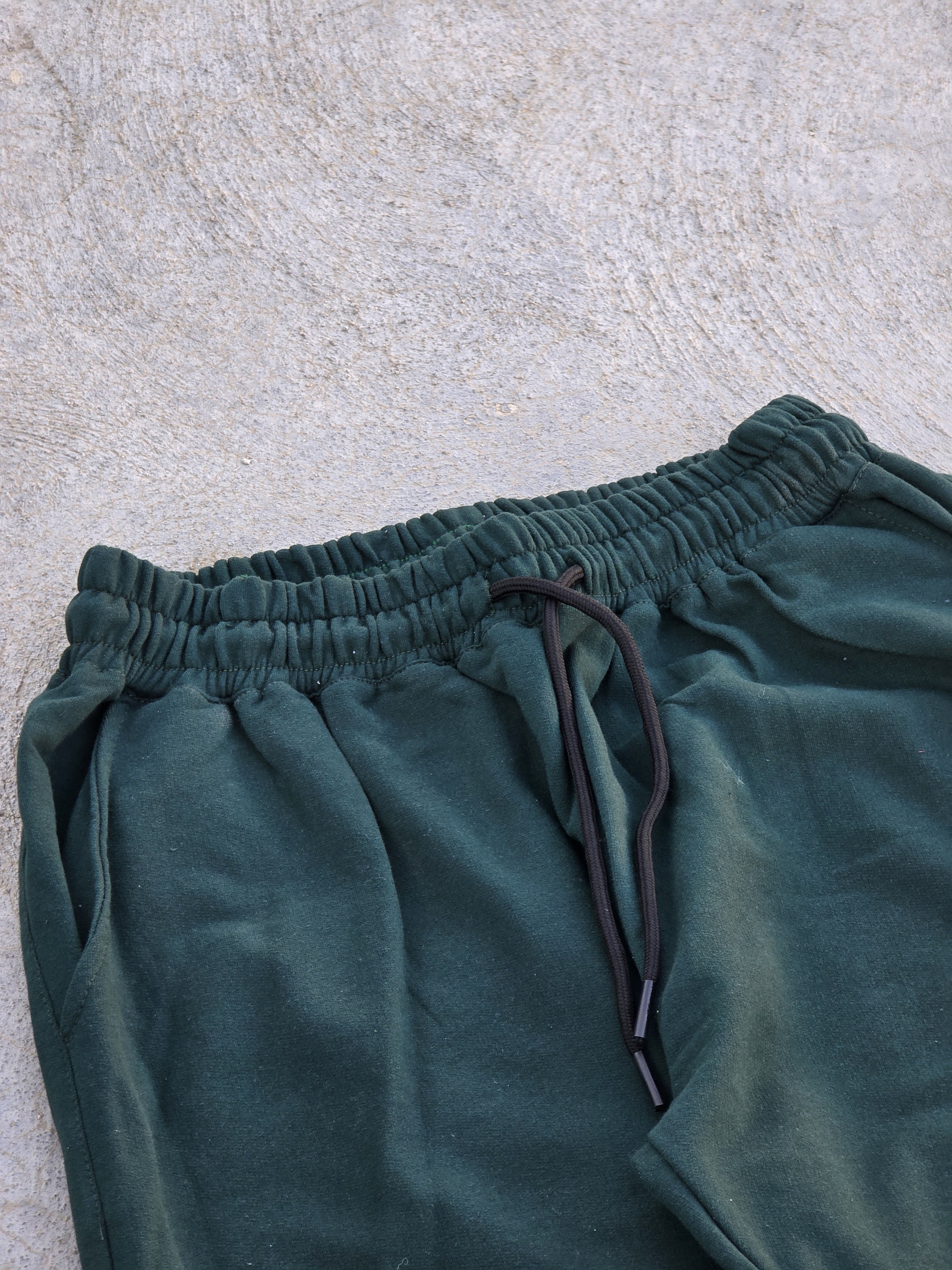 شلوار جاگر ساده مردانه سبز روشن کد 2030