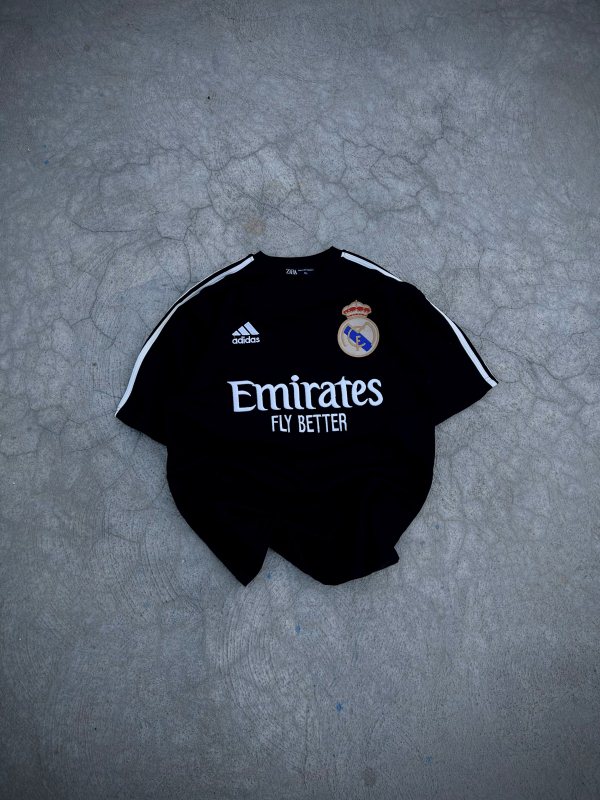 تیشرت،تیشرت طرح دار،تیشرت طرح دار مردانه،تیشرت مردانه، کیت ورزشی