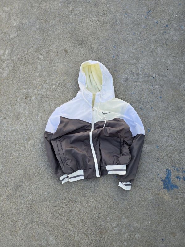 سویشرت،سویشرت مردانه، بادگیر،سویشرت نایک،سویشرت ارزان،سویشرت پسرانه