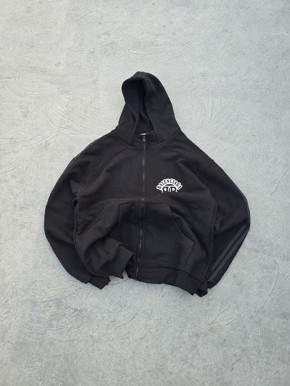 سویشرت،سویشرت مردانه، بادگیر،سویشرت نایک،سویشرت ارزان،سویشرت پسرانه