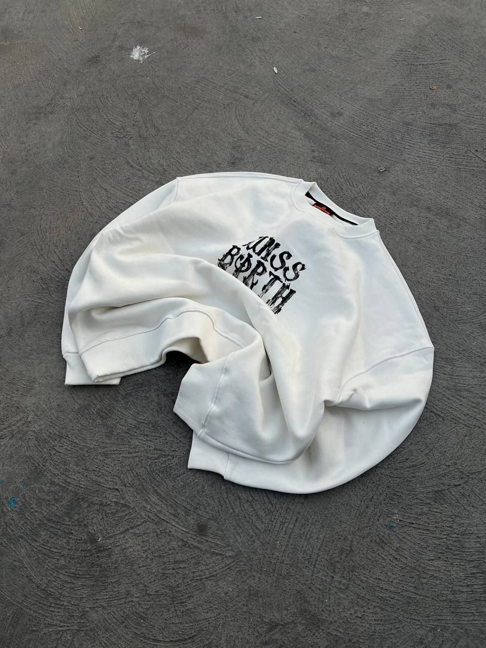 دورس طرح دار در سایت همهمه در رنگ ها و سایزهای مختلفی به فروش می رسد. طرح هر کدام از دورس ها با یکدی