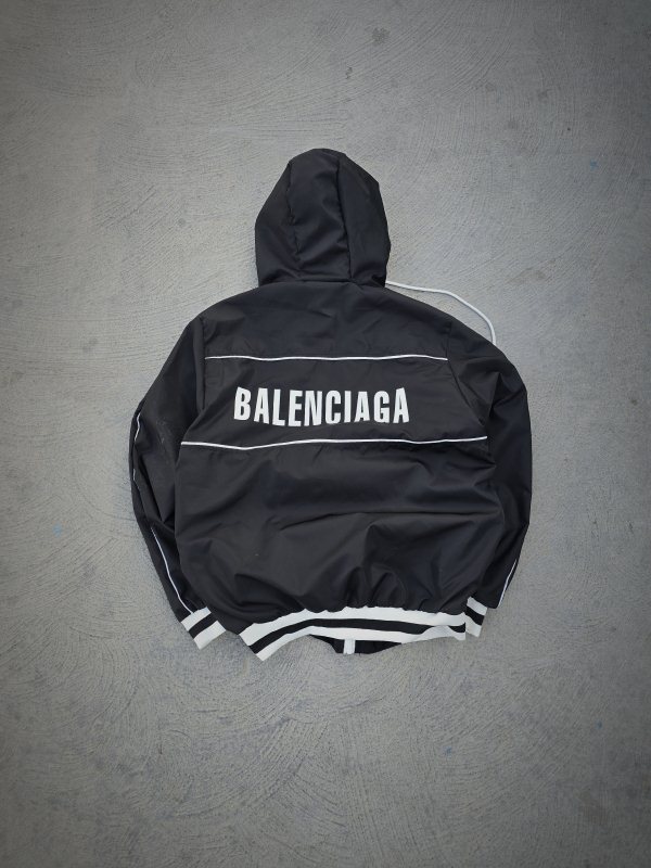 سویشرت،سویشرت مردانه، بادگیر،سویشرت نایک،سویشرت ارزان،سویشرت پسرانه