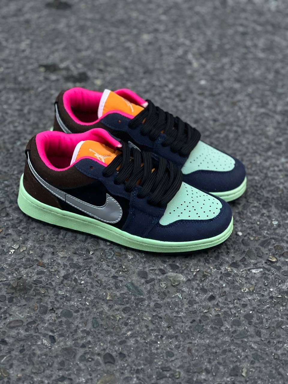 کتونی زنانه،کفش زنانه،ونس،کتونی ونس،کتونی دخترانه،خرید کتونی ونس