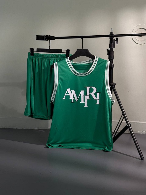 ست اسپورت،ست گرم،ست مخصوص کردان،ست لب استخر،ست مردانه و زنانه