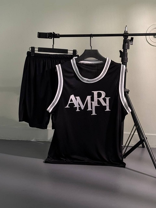 ست اسپورت،ست گرم،ست مخصوص کردان،ست لب استخر،ست مردانه و زنانه