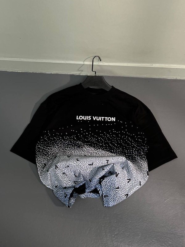 تیشرت پسرانه،تیشرت طرح دار،تیشرت مردانه،تیشرت گرم،تیشرت مردانه زمستانه