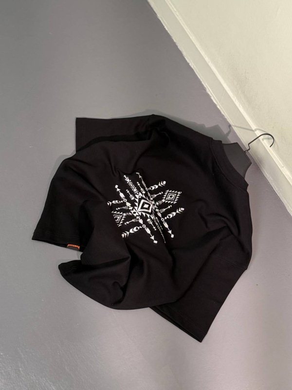 تیشرت پسرانه،تیشرت طرح دار،تیشرت مردانه،تیشرت گرم،تیشرت مردانه زمستانه