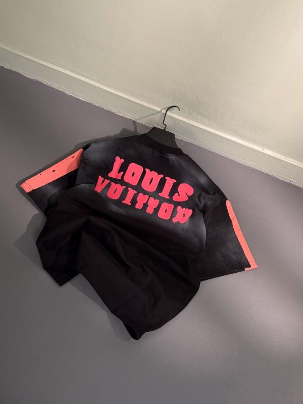 تیشرت پسرانه،تی شرت طرحدار،تیشرت مردانه،تیشرت گرم،تیشرت مردانه زمستانه