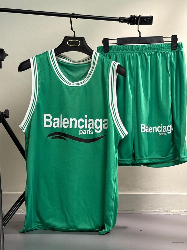 ست اسپورت،ست گرم،ست مخصوص کردان،ست لب استخر،ست مردانه و زنانه