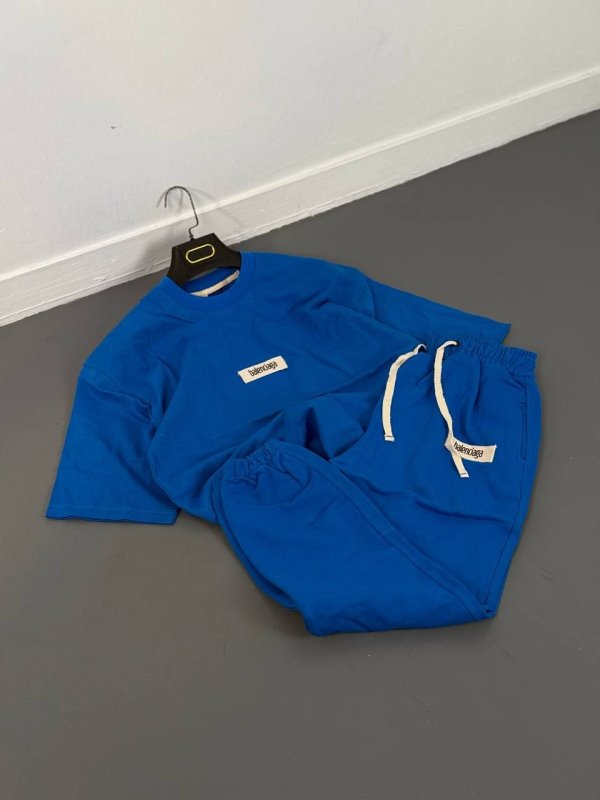 ست پاییزه،ست دورس و شلوار،ست پاییزه مردانه،ست ورزشی،ست مناسب پیاده روی