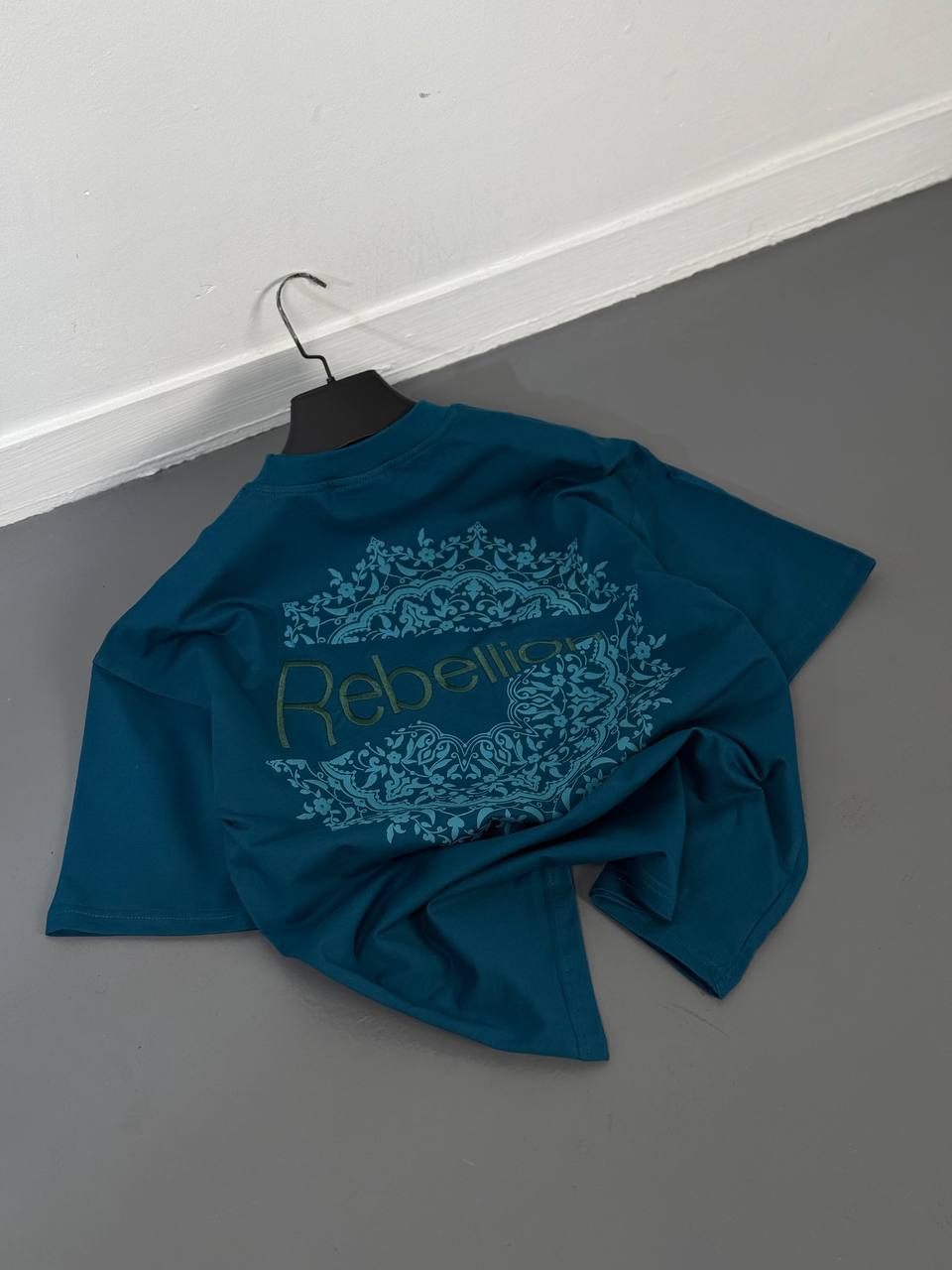 تیشرت پسرانه،تیشرت طرح دار،تیشرت مردانه،تیشرت گرم،تیشرت مردانه بهاری