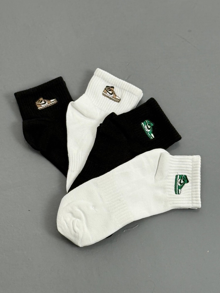 جوراب،جوراب مردانه،جوراب ساق بلند،جوراب نیم ساق،جوراب زنانه