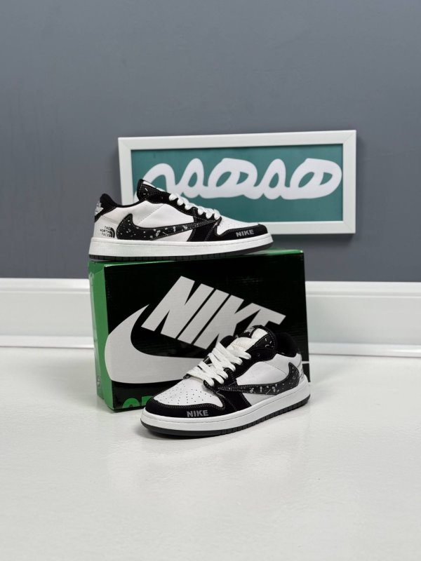 کتونی مردانه،کتونی پسرانه،کتونی بالنسیاگا،خرید کتونی پسرانه،خرید کتونی