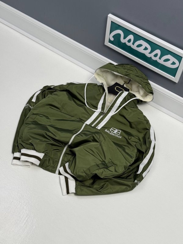 سویشرت،سویشرت مردانه، بادگیر،سویشرت مردانه،سویشرت زیپی،سویشرت پسرانه