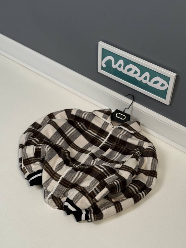 قهوه ای تیره