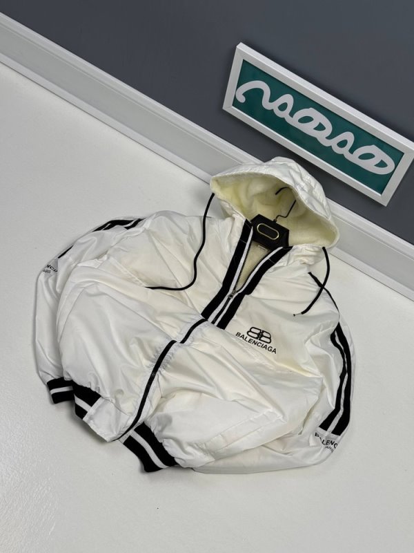 سویشرت،سویشرت مردانه، بادگیر،سویشرت مردانه،سویشرت زیپی،سویشرت پسرانه