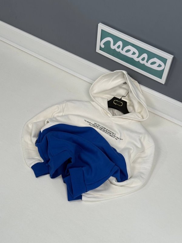 هودی، هودی مردانه، هودی طرح دار، هودی زنانه، هودی پاییزی، هودی پسرانه