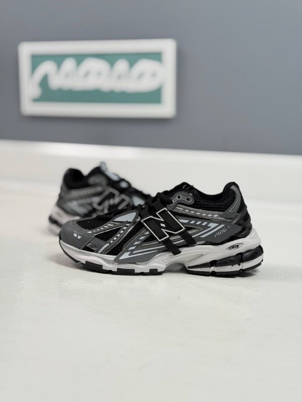 کتونی پسرانه،کفش پسرانه،،کتونی،کتونی پسرانه،خرید کتونی