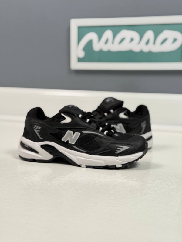 کتونی پسرانه،کفش پسرانه،،کتونی،کتونی پسرانه،خرید کتونی