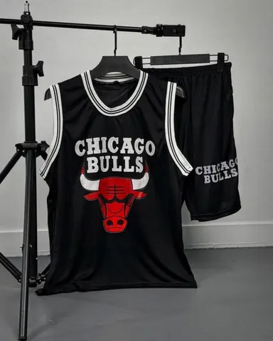 ست مردانه تاپ شلوارک سوزنی طرح BULLS مشکی کد 515301
