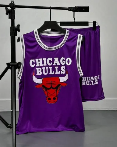 ست مردانه تاپ شلوارک سوزنی طرح BULLS بنفش کد 515301