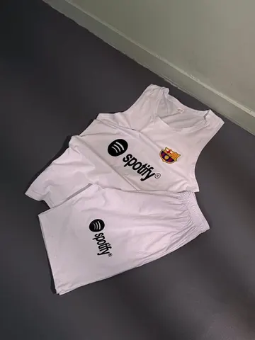 ست مردانه سوزنی اورجینال طرح BARCELONA سفید کد 519301