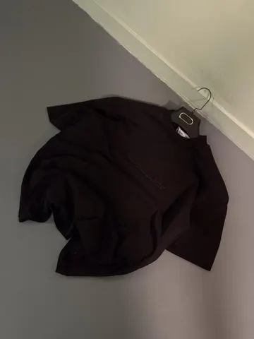 تیشرت مردانه طرح گلدوزی مشکی کد 218301