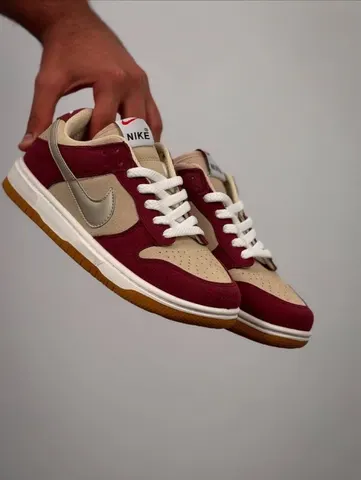 کتونی مردانه NIKE زرشکی کد 257107